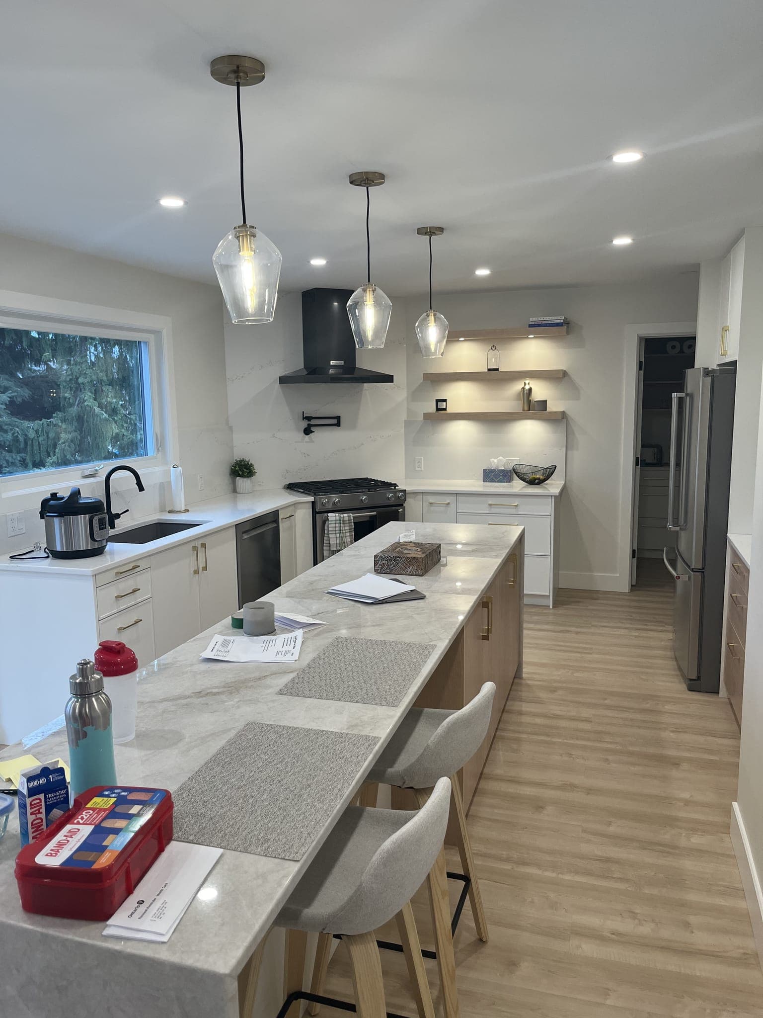 Lighting installation by Levere Electric, London, Ontario (photo 18 of 28)