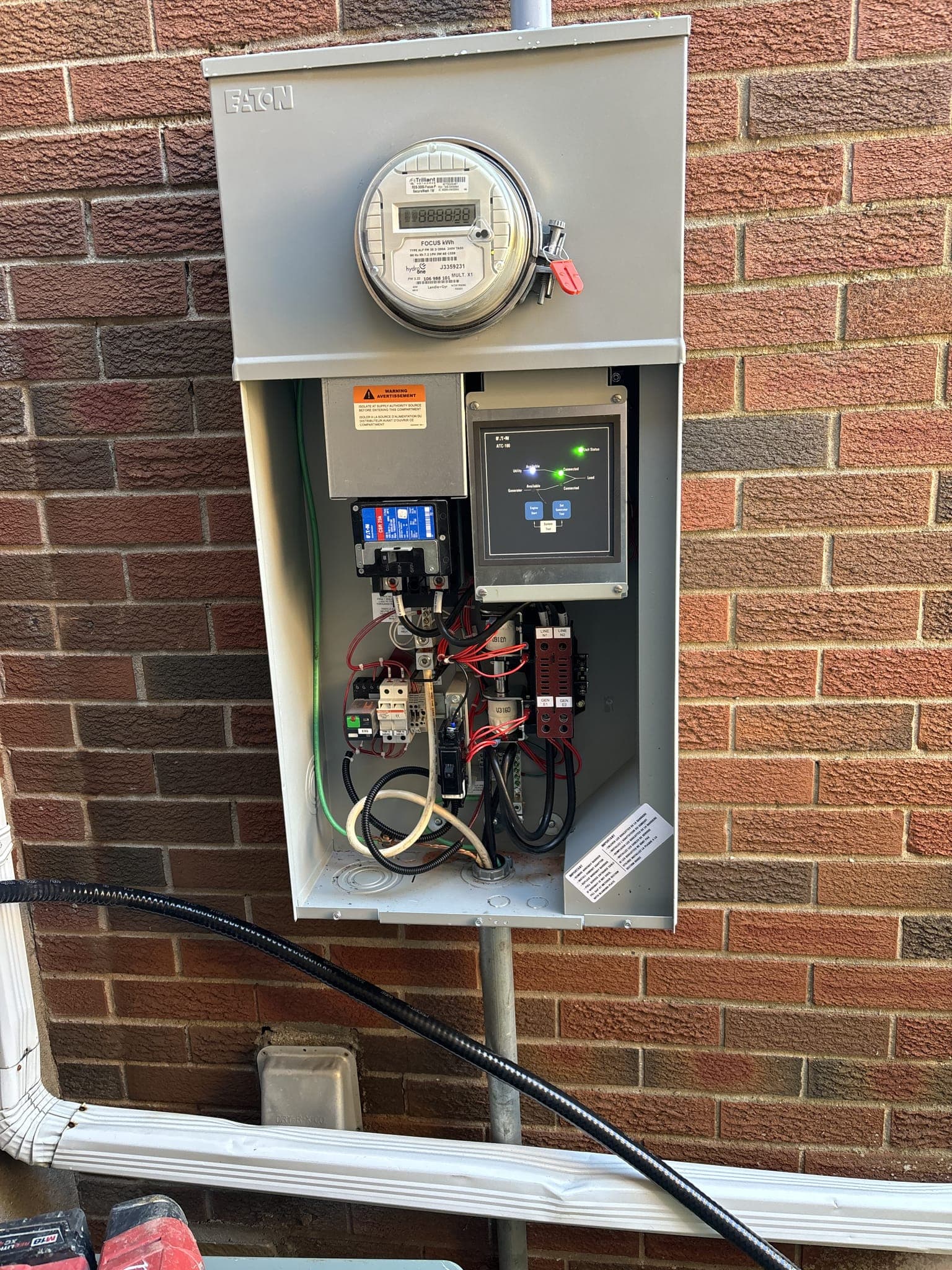 Electrical panel upgrade by Levere Electric, London, Ontario (photo 10 of 10)